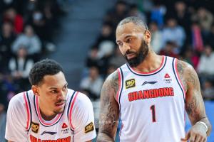 对阵四川吉吉上不了！CBA官方：广东重新注册吉伦沃特顶替贝兹利