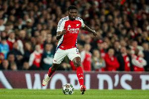 托马斯律师：球员否认所有指控也配合了三年调查，期待最终清白