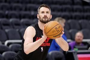 乐福有意洛杉矶！但湖人和快船目前都是“有名额却没空间”！