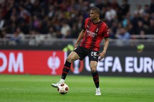 记者：纽卡斯尔对佳夫感兴趣并已展开接触，但目前尚未正式报价