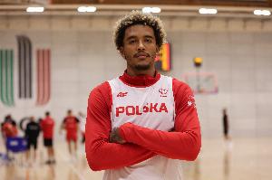 索汉：很遗憾因伤无法代表波兰参加欧锦赛 不会影响新赛季训练营