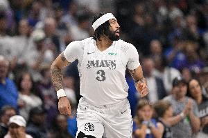 帕金斯：新赛季初最期待独行侠 欧文不在浓眉会带着使命感打球