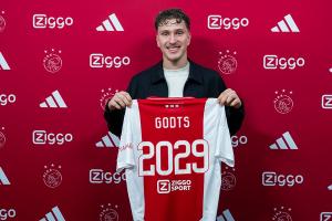 意媒：那不勒斯有意阿贾克斯边锋米拉-霍茨，已开启转会谈判