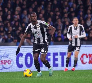 国米有意索勒？乌迪内斯主帅回应：我们都希望再留他一年