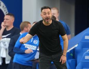 11打10被绝杀！马赛输球后德泽尔比和球员吵架，整个走廊都听得见