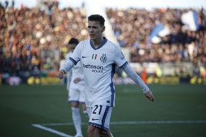 迪马：博洛尼亚与国米谈妥阿斯拉尼转会，费用约900万欧+40%二转