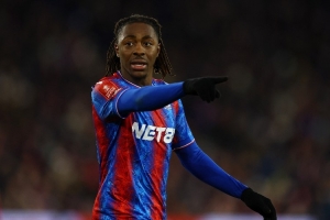 罗马诺：热刺5500万+500万镑报价希望引进埃泽，水晶宫想要更多