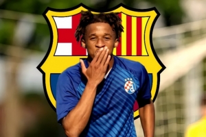 罗马诺：巴萨为明年引援做准备，有意16岁葡萄牙边锋瓦雷拉