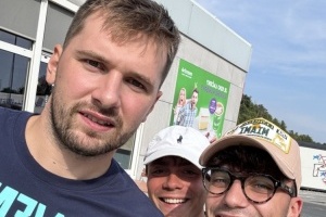 一意大利球迷加油站偶遇东契奇：他瘦了33磅 差点没认出来