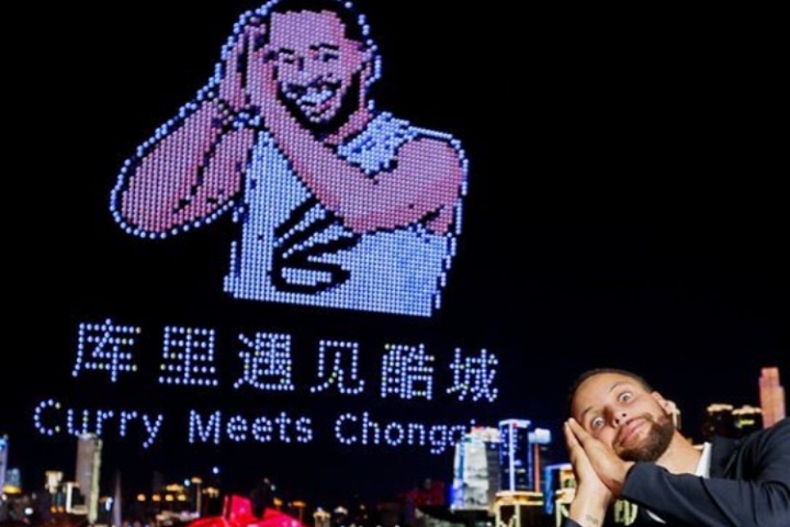 美网友震惊重庆无人机表演：中国已在22世纪！科比之后只有库里