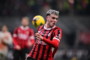 莫雷托：那不勒斯曾2500万欧求购&4队想租借，米兰不放A-希门尼斯