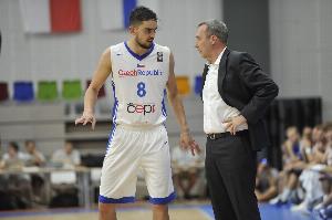 克雷伊奇挑大梁！捷克后卫萨托兰斯基将缺席男篮欧锦赛