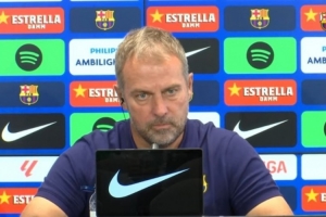 弗里克：会帮助亚马尔以正确的方式发展 我想留下所有的球员