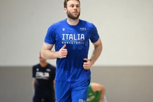 前队友梅利谈东契奇：别人不可能完成的事情 对他来说就是基操