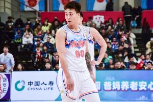 媒体人：赵睿转会谈判过程中 曾有其他俱乐部加入&开出高价