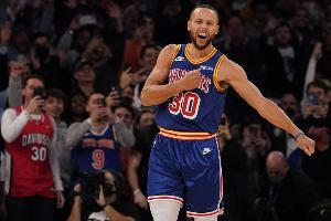 路威：库里应被列入GOAT的讨论之中 像乔丹&科比&詹姆斯&鲨鱼一样