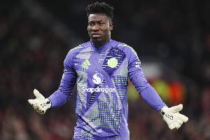 曼晚：奥纳纳未来陷入极度不确定，签大马丁告吹让他以为自己安全