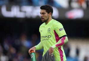 邮报：奥尔特加收到多份报价，但预计今夏不会离开曼城