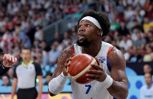 亚布塞莱：我的DNA和尼克斯很吻合 我会带来激情甚至怒火&战争