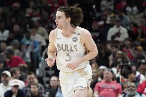 你觉得如何？ESPN对公牛和吉迪4年1亿续约给出B-的评级