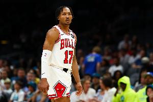 Exhibit 10&训练营21人满员！ 热火官宣连签4人 贾米尔-杨在列