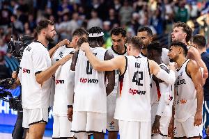 德国8战全胜晋级决赛！诺维茨基祝贺：进决赛喽