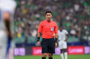 蒙超小组赛收官战通辽VS赤峰 马宁领衔亚洲天团执裁本场比赛