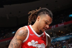 Shams：布兰登-克拉克将接受手术以处理膝关节滑膜炎 6周后复查