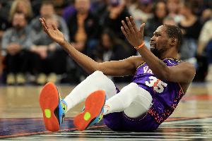 铁林：KD马上退役 火箭赢不了了&将不得不再次通过选秀寻找拼图