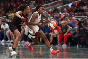 周日竞彩篮球强档：王牌盼提前晋级 狂热无路可退