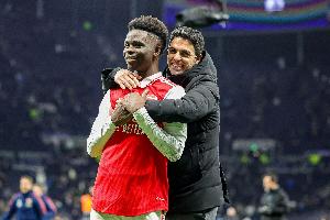 萨卡即将英超200场，阿尔特塔：执教阿森纳首场我让萨卡踢左后卫