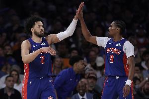 诚信互刷？！灰熊首节三分11中9砍42分 活塞次节狂轰50分回应！