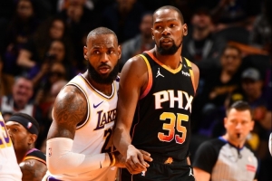 余华谈詹姆斯“决定”：我觉得这很正常 杜兰特投敌也很正常