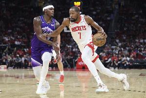 小贾巴里：杜兰特是完美的榜样 他认真到极致 你会被他的精神渲染