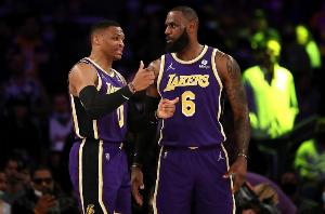 威少觉得詹姆斯不真诚 原因包括老詹说不出《教父》台词一事