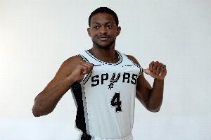 客战独行侠！队记：福克斯&沃特斯&索汉&奥利尼克将缺阵