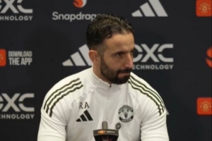 阿莫林：B费会把输球当成自己的事情 马奎尔需要提高有球能力