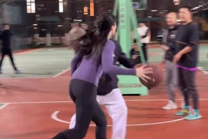 谁都不服，只服你！😍