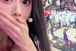 女主播辰辰：一来上班就是詹姆斯的压哨绝杀！这谁心脏受得了🤯