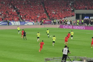 塞鸟除了一脚射正被扑，这平稳丝滑的传球也是让球迷直呼牛逼🐮