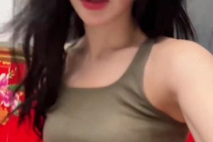 美娜晒视频：尊贵的东北公主，请享用您的下午茶！🙊