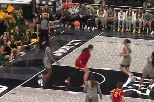 贝恩：很多时候教练会背锅，但归根结底是我们球员的责任