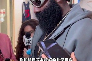 🤑祖巴茨大腿都拍肿了，续约续早了啊😁