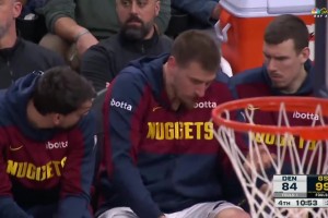 在2K里实现约基奇大战奥尼尔！你觉得谁更强？