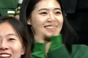 中超陈妍希❓️浙江女球迷，原来小姐姐也喜欢看中超啊