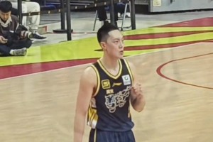 超坚定！老虎猎杀时刻的眼神~