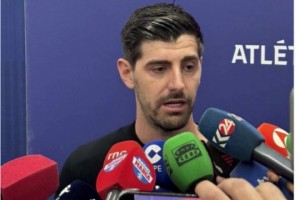 库尔图瓦：赖斯的进球很棒，但这些都是不必要的犯规🤔