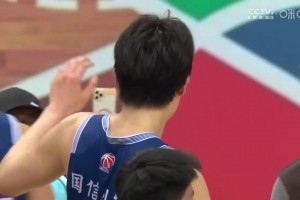 生涯首次打进八强！杨瀚森赛后感谢主场球迷