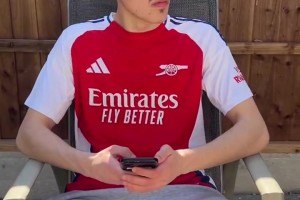 星际穿越是吧！枪迷沉醉赖斯世界波，察觉时已经过去几十年🤣