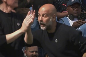 表情管理大师🤣瓜迪奥拉：再叫啊，再叫啊，再叫就锤爆你们！！